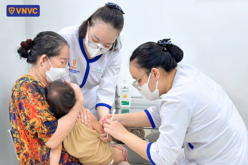 vnvc cung cấp đầy đủ vắc xin