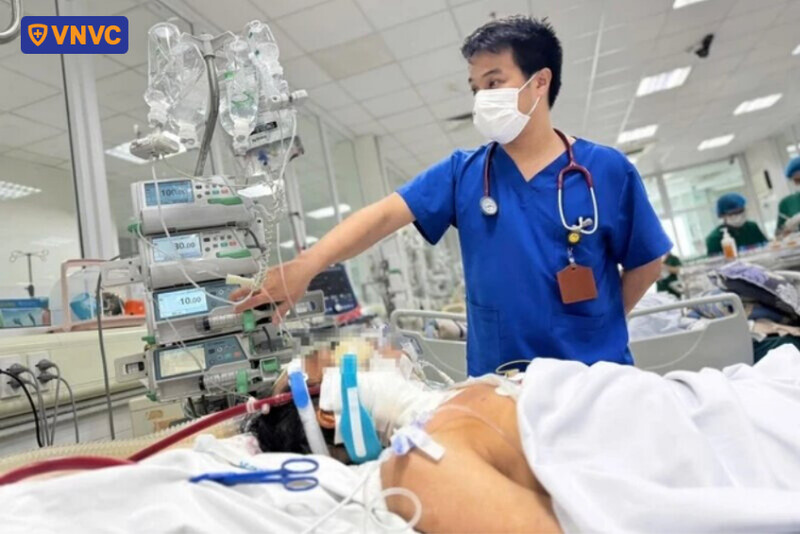 nhập viện do mắc bệnh cúm