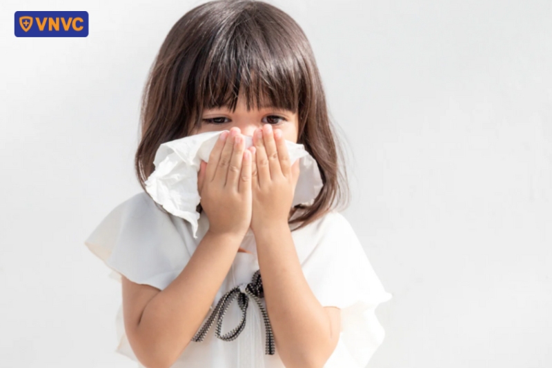 trẻ em xuất hiện triệu chứng cảm ho