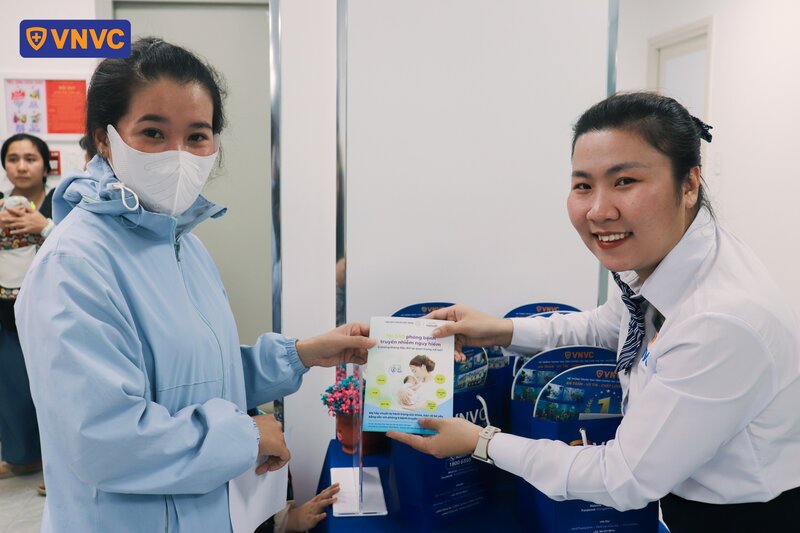 tư vấn tiêm chủng an toàn tại vnvc