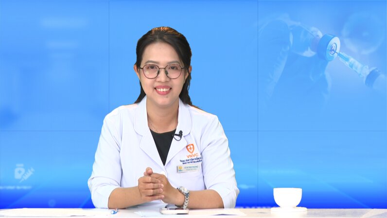 bs trúc phương livestream