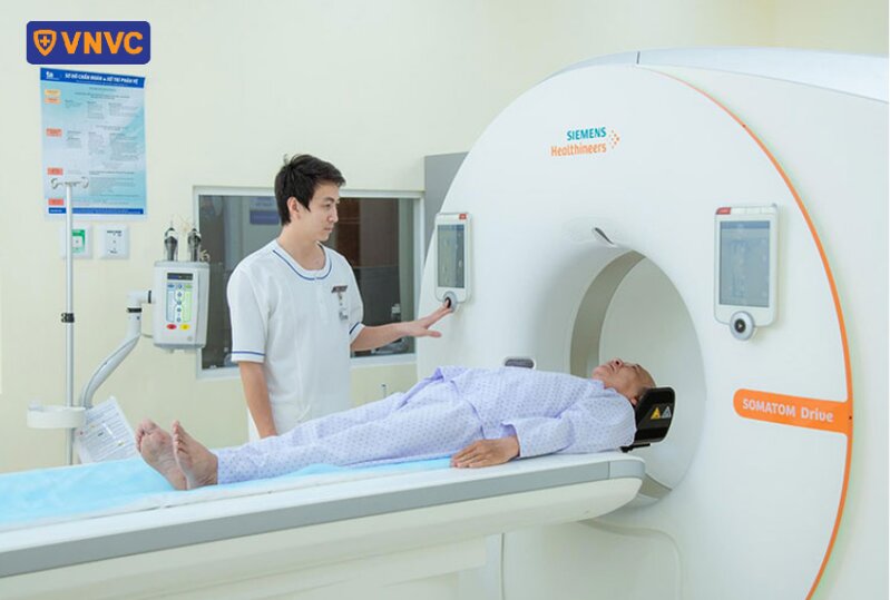 chuyên gia chụp ct cho bệnh nhân