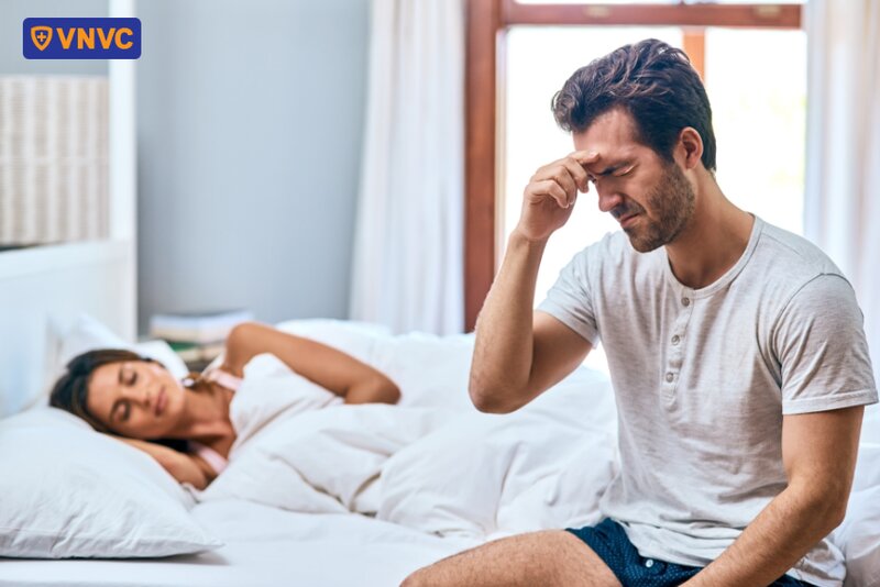 nam giới mệt mỏi khi thức dậy