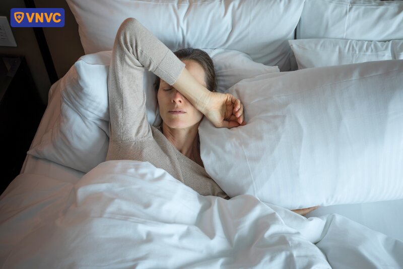 người bệnh đau đầu mệt mỏi