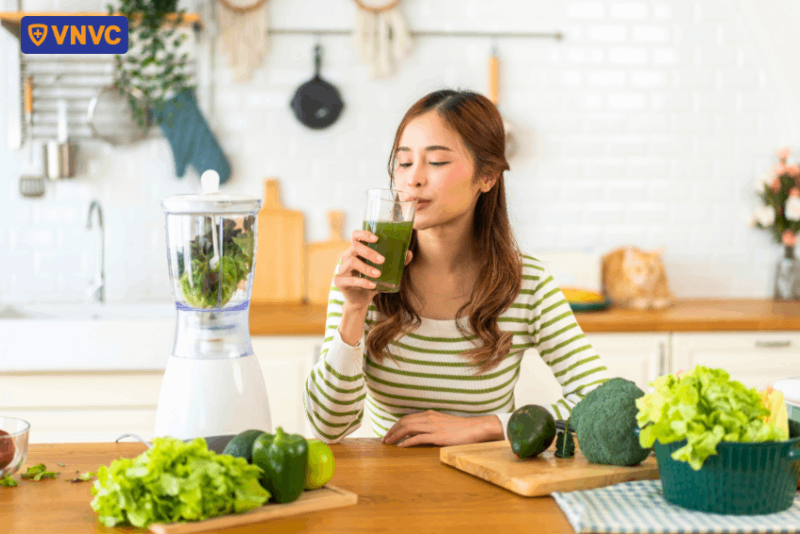 nước ép lá diếp cá