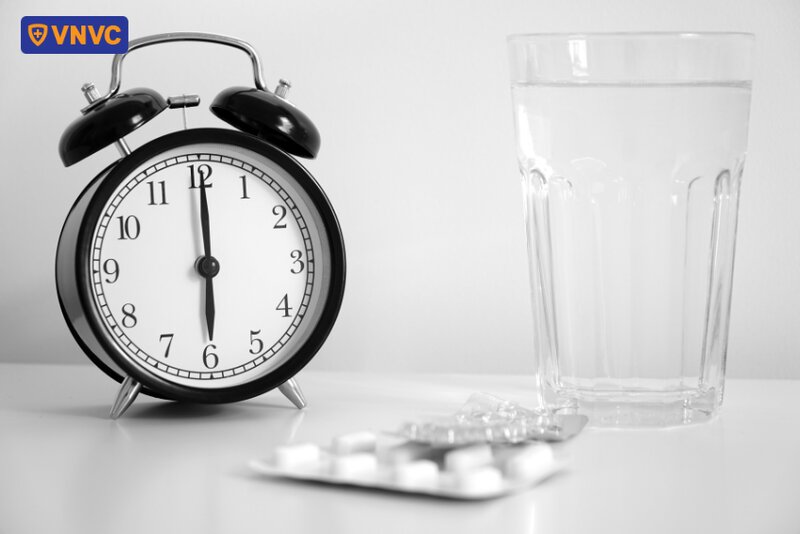 uống thuốc đúng giờ
