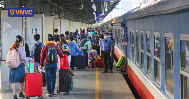 Cảnh báo nguy cơ dịch bệnh tăng mạnh cận Tết