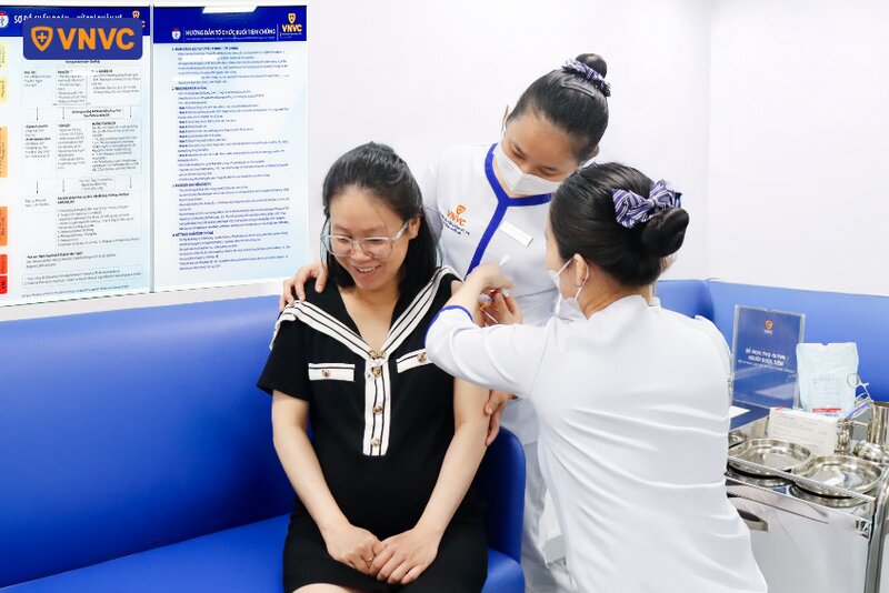 tiêm phòng uốn ván cho phụ nữ mang thai