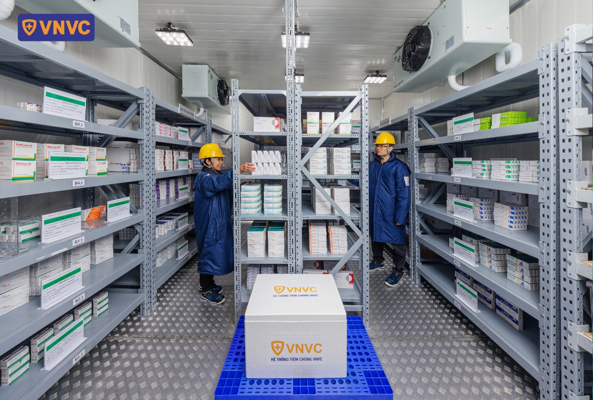 mỗi trung tâm đều có kho lạnh