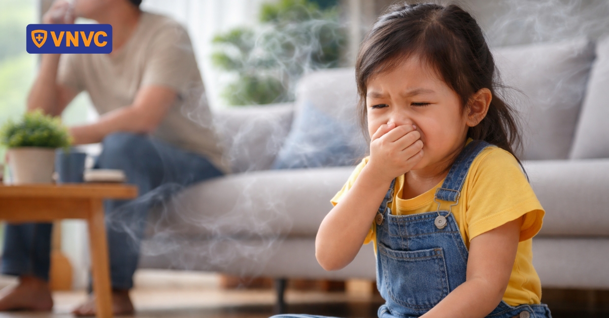 Trẻ hít khói thuốc nguy cơ mắc não mô cầu cao gấp 2 lần