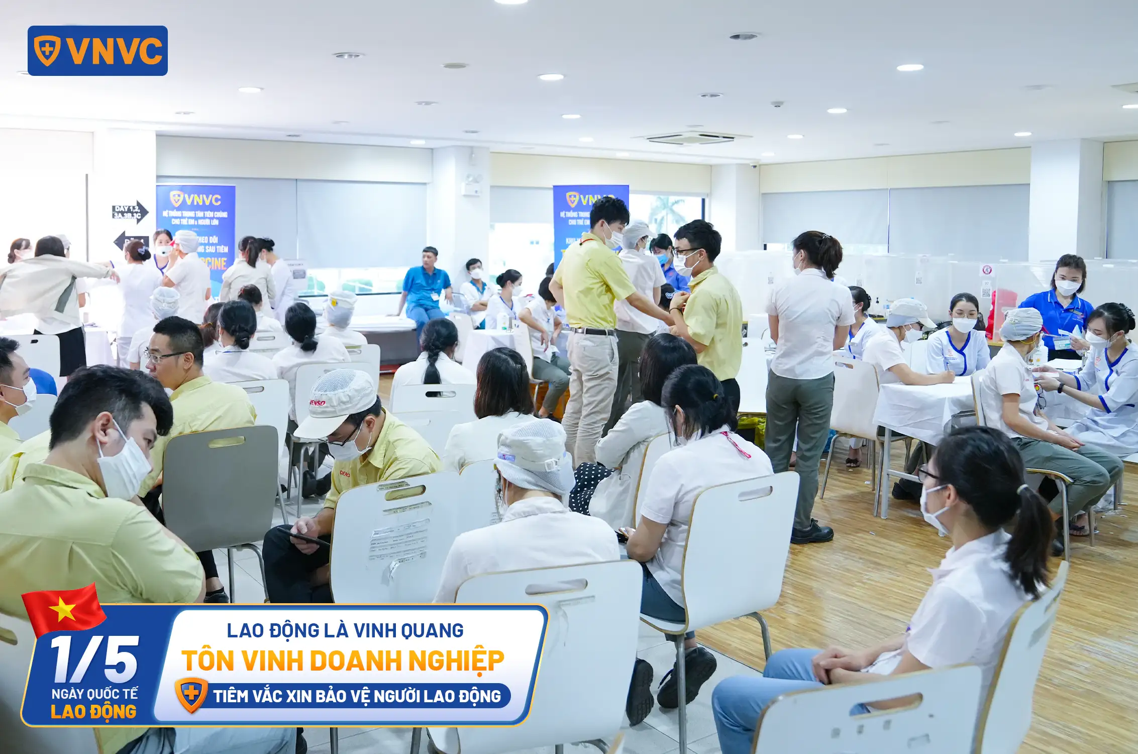phòng tiêm vắc xin cho công nhân