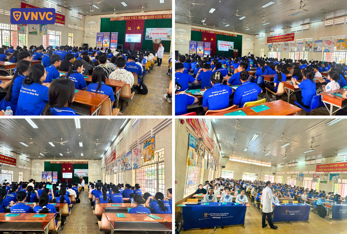 sinh viên ngồi trong lớp học