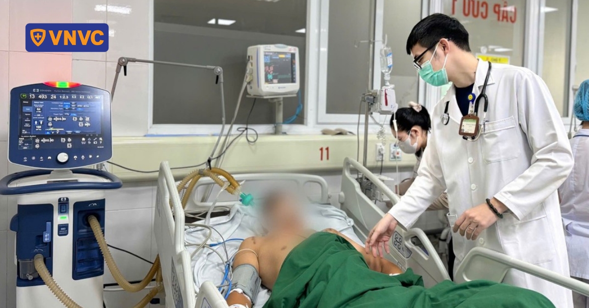 Cao điểm bệnh dại mùa nắng nóng: 30 ca tử vong và nhiều trường hợp bị chó dại tấn công