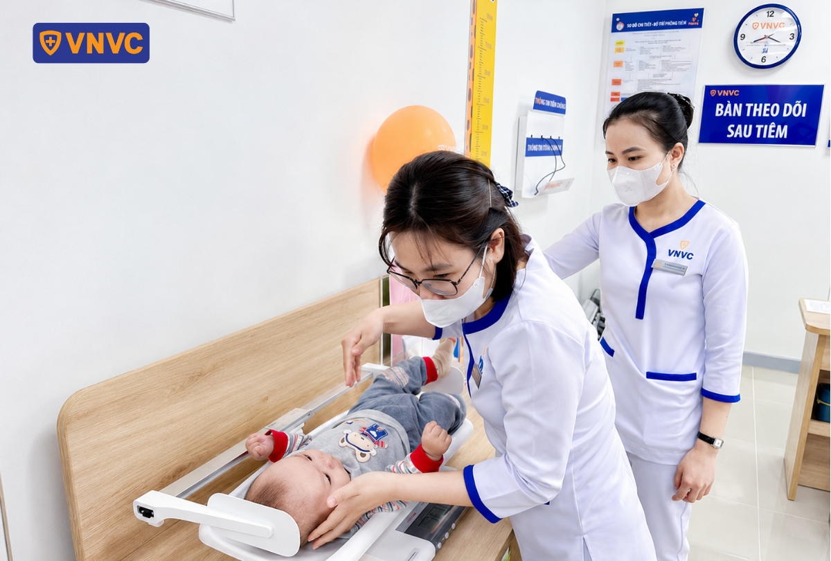 điều dưỡng vnvc chăm sóc trẻ sơ sinh