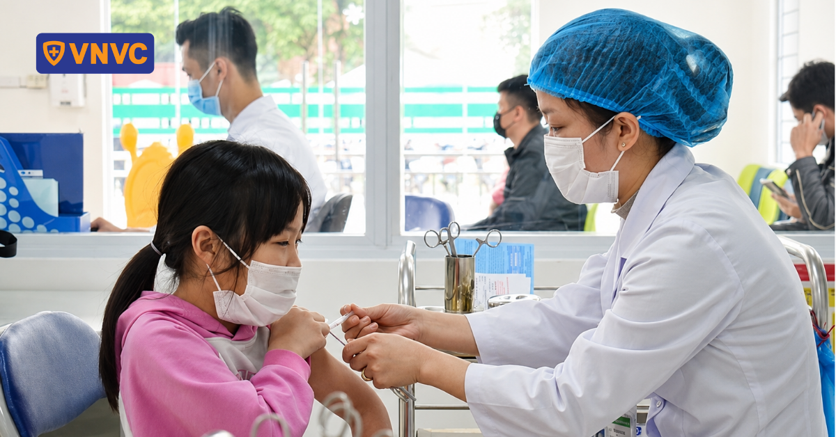 Bắt buộc tiêm chủng vắc xin HPV và 13 bệnh truyền nhiễm từ ngày 1/7/2026, người dân cần lưu ý!