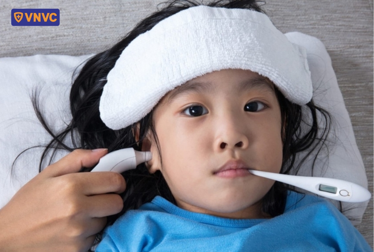 trẻ nhiễm bệnh sốt cao