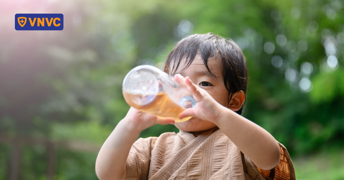 Mùa nóng kéo dài do El Nino, lưu ý gì để bảo vệ sức khỏe?