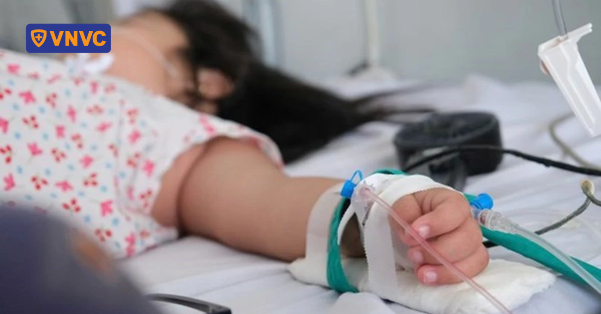 Mất đi người thân chỉ sau một tuần do sốt xuất huyết diễn biến nhanh