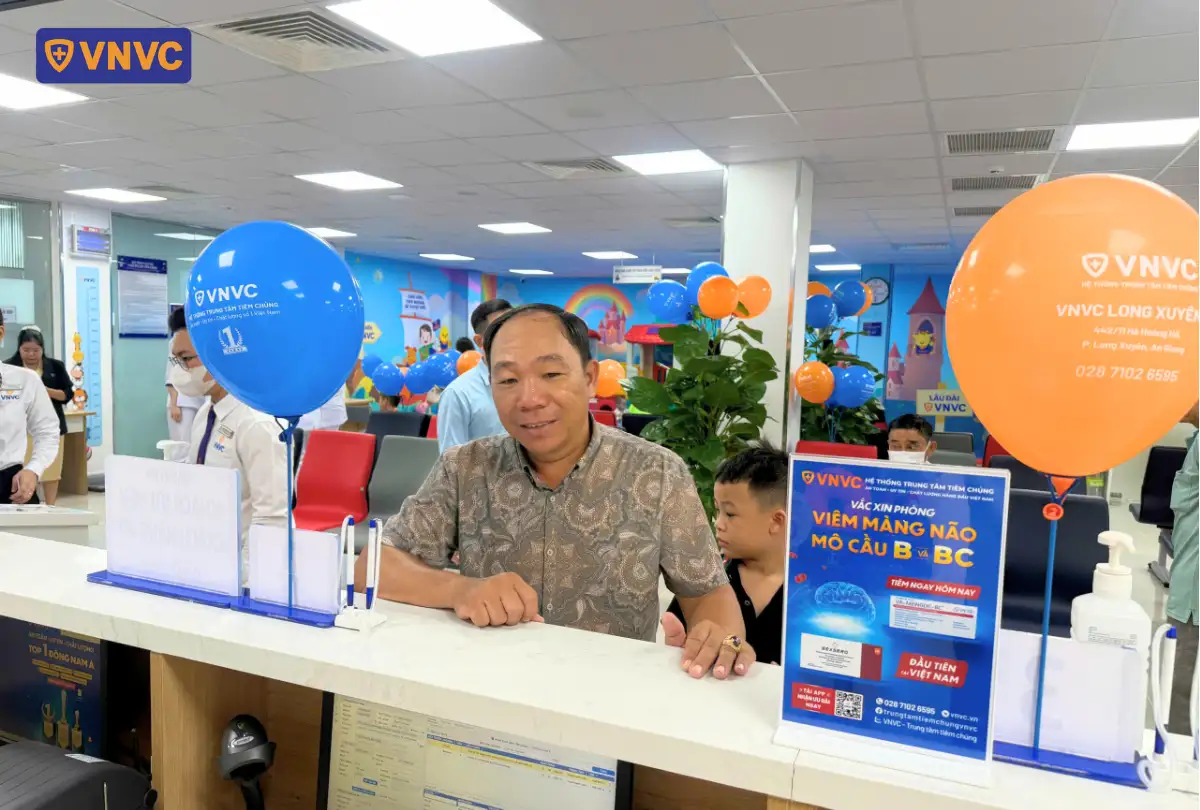 khách chờ tư vấn