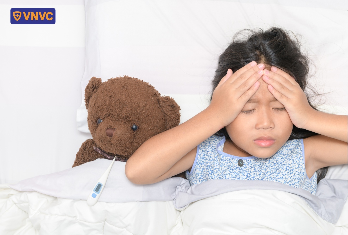 đo nhiệt độ cho trẻ đang sốt