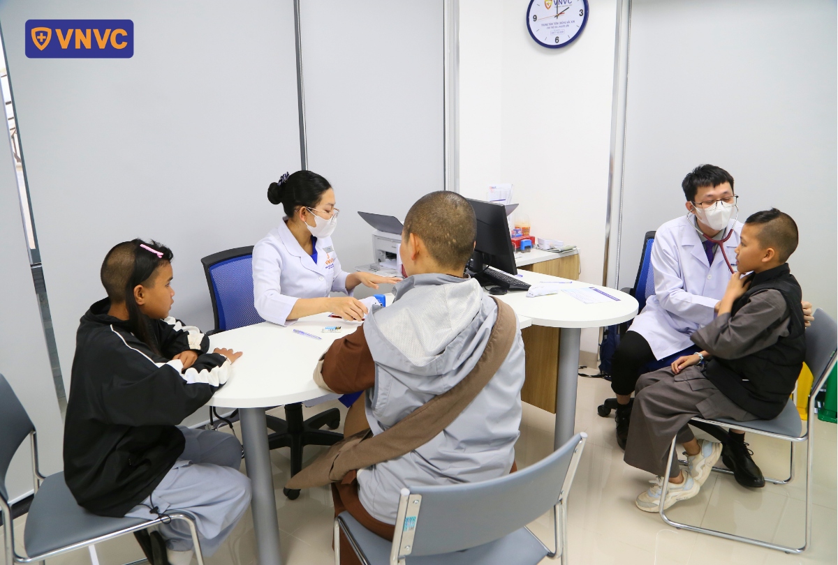 khám sàng lọc trước tiêu cho chú tiểu