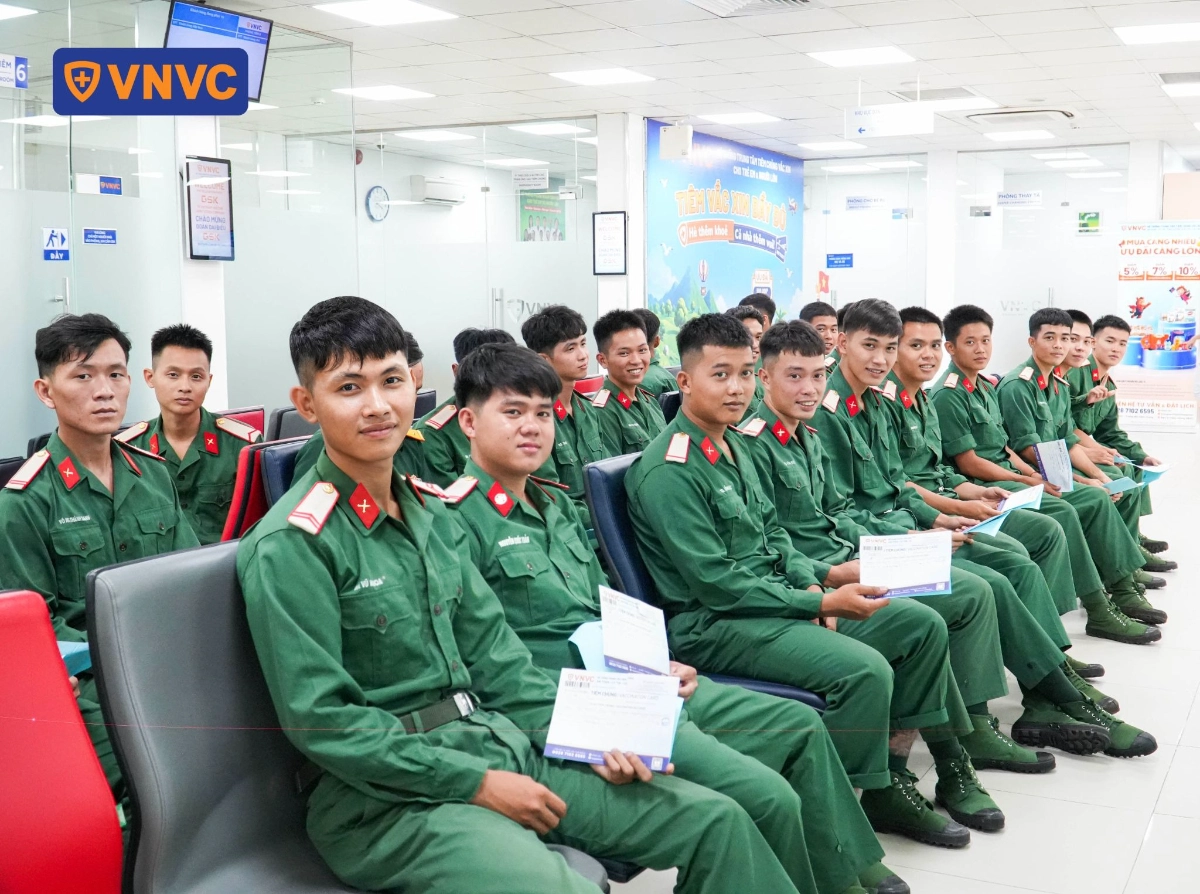 các chiến sĩ đến vnvc