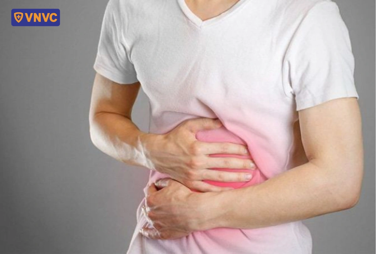 người bị đau bụng