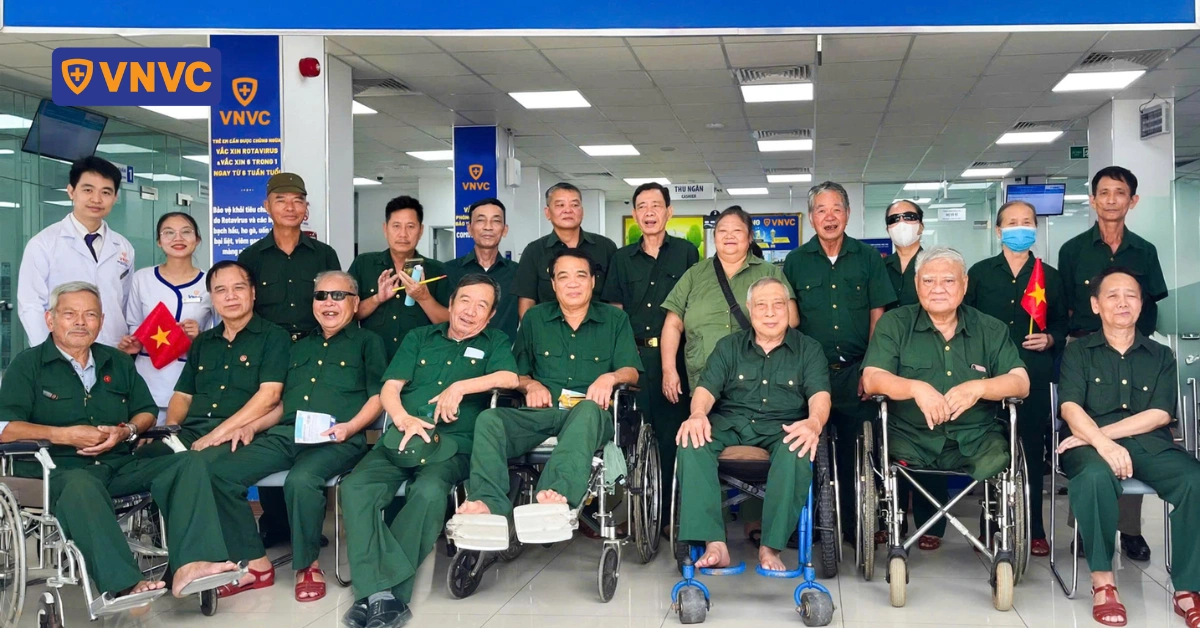 thương binh đến vnvc hà nam tiêm cúm