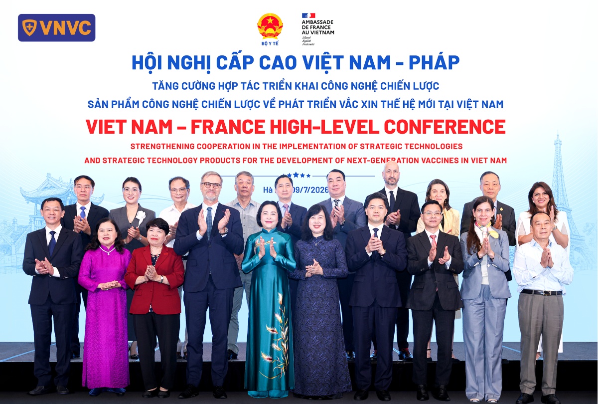 vnvc và sanofi công bố hợp tác