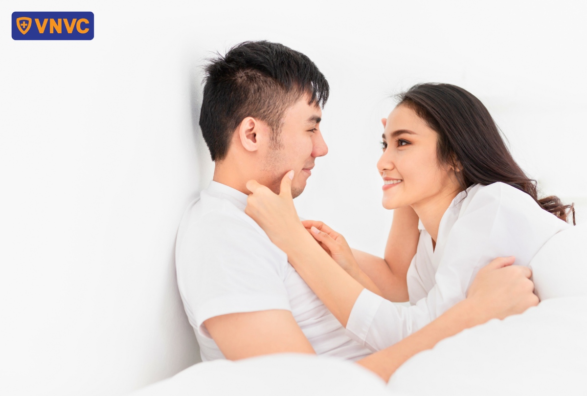 vợ chồng ân ái