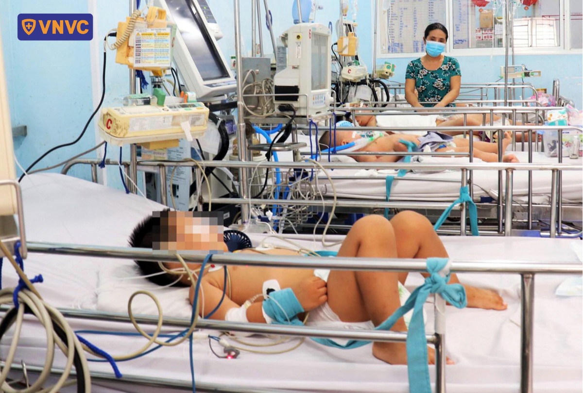 các bệnh nhi tay chân miệng
