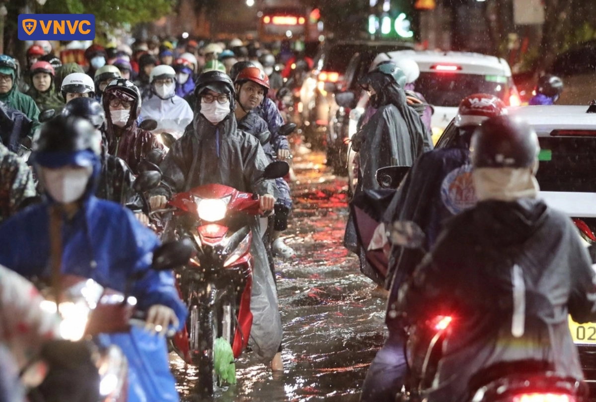 ùn tắc giao thông và ngập